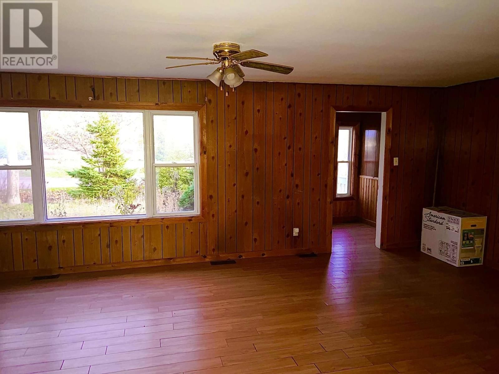 289 CLARK ROAD Image 11