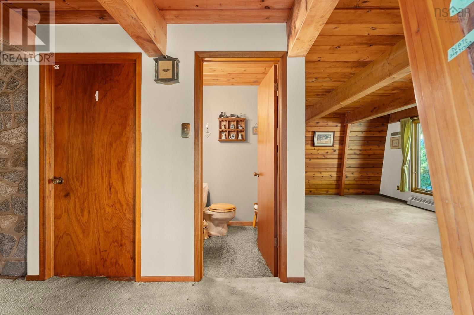 412 LOCKVIEW ROAD Image 17