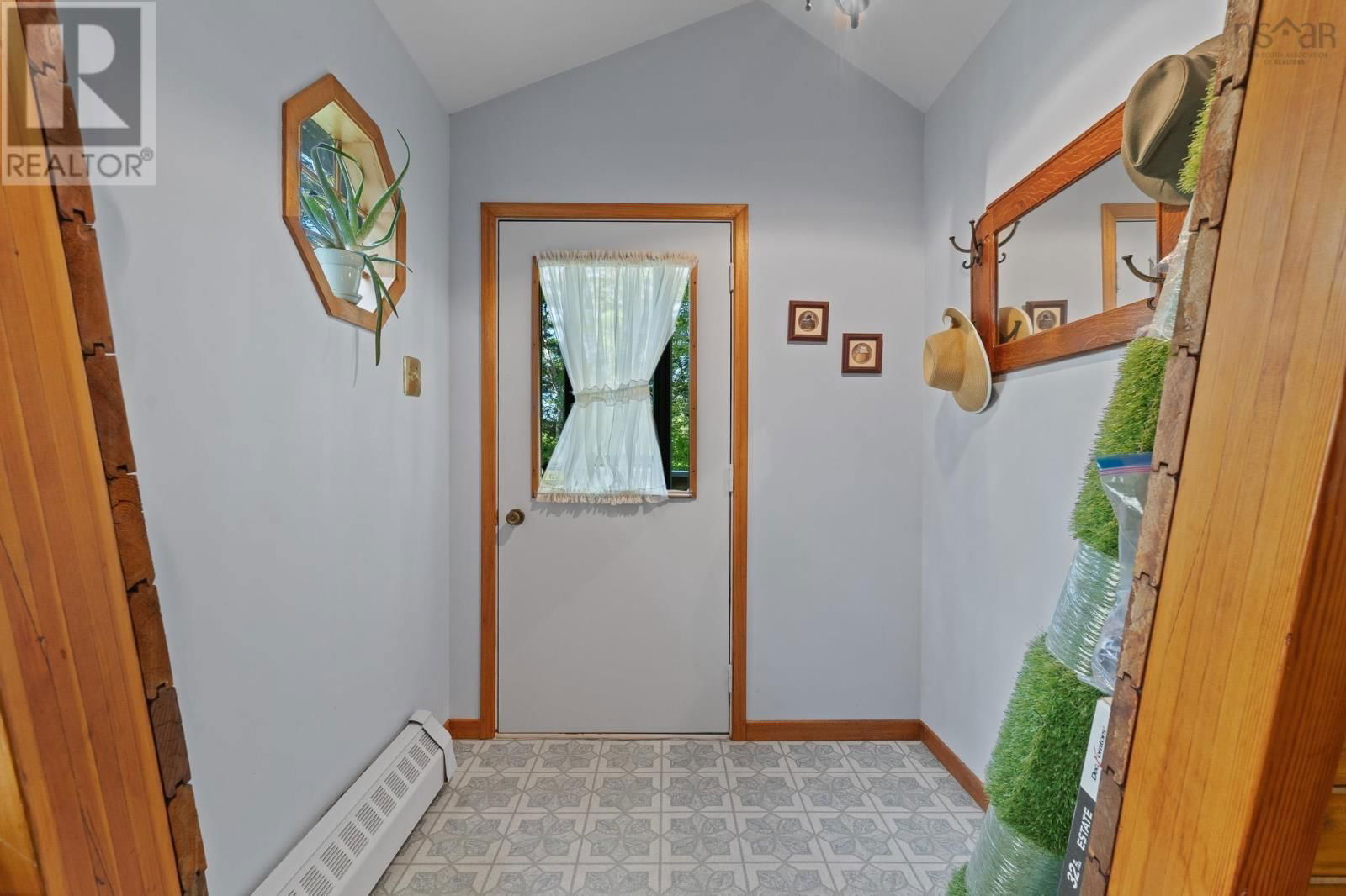 412 LOCKVIEW ROAD Image 25