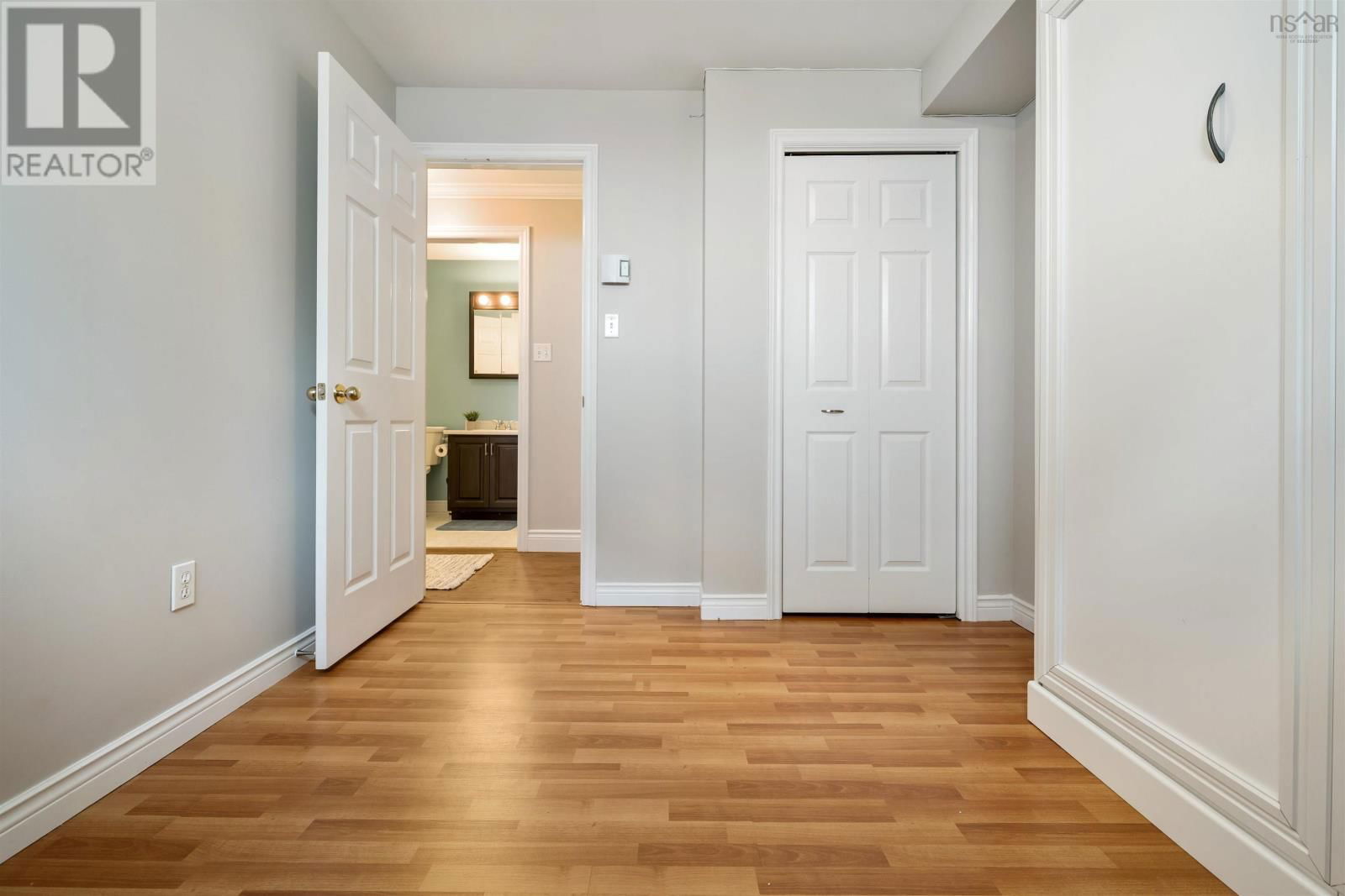 53 VICTORIA DRIVE Image 38