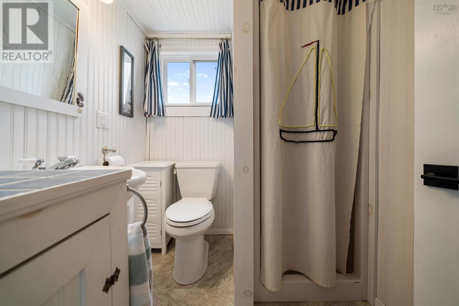 97 ANNABELS BEACH LANE Image 35