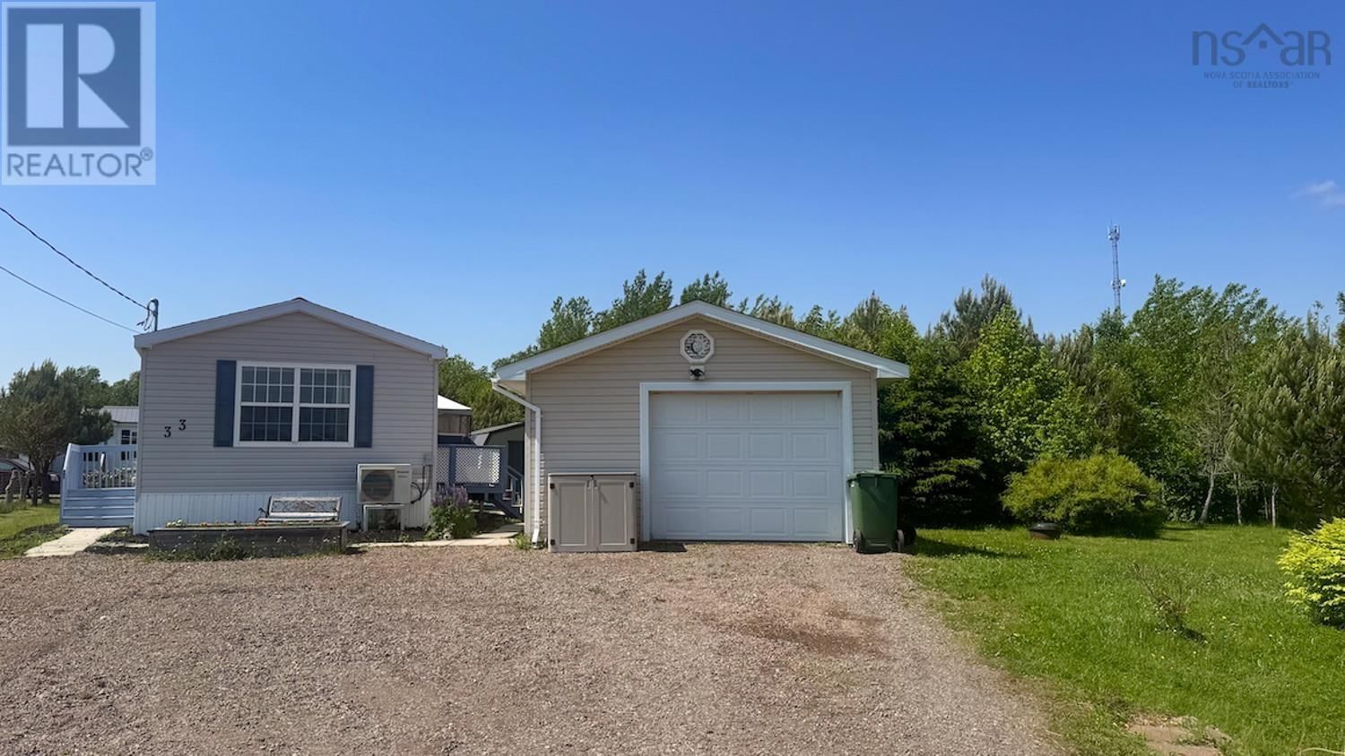 33 DRESDEN WAY Image 25