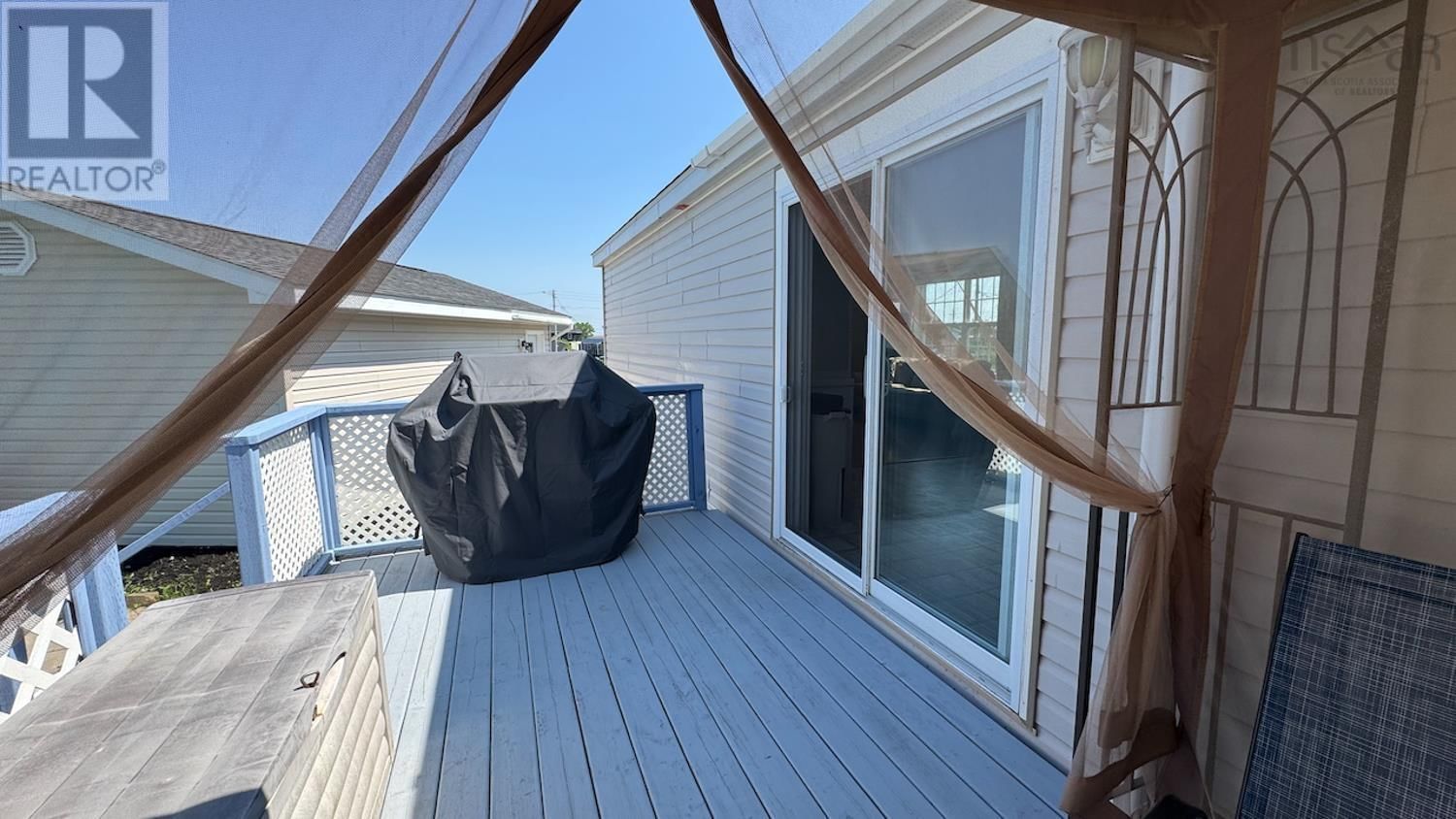 33 DRESDEN WAY Image 34