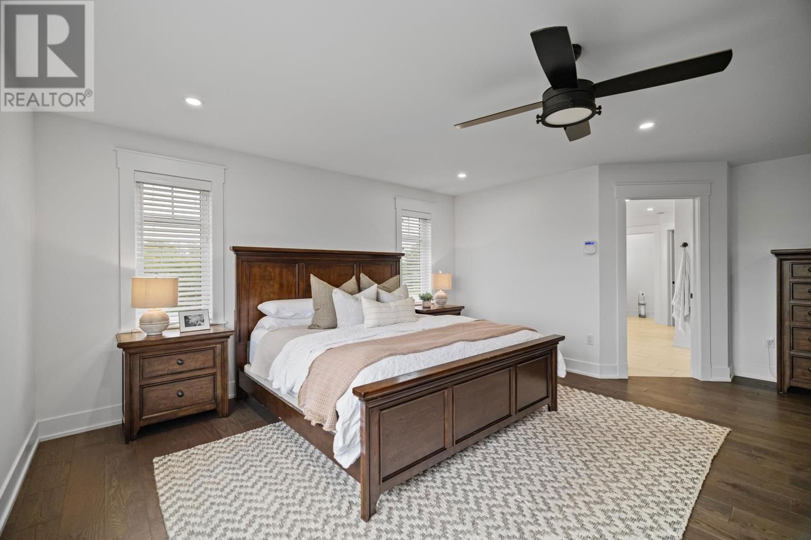 11 AVALON COURT Image 33