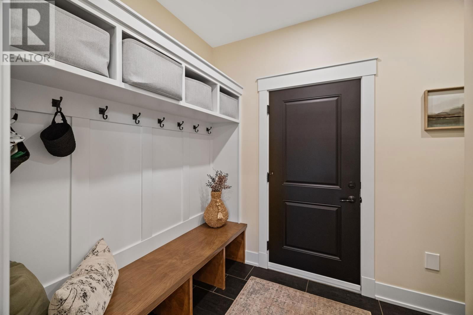 11 AVALON COURT Image 44
