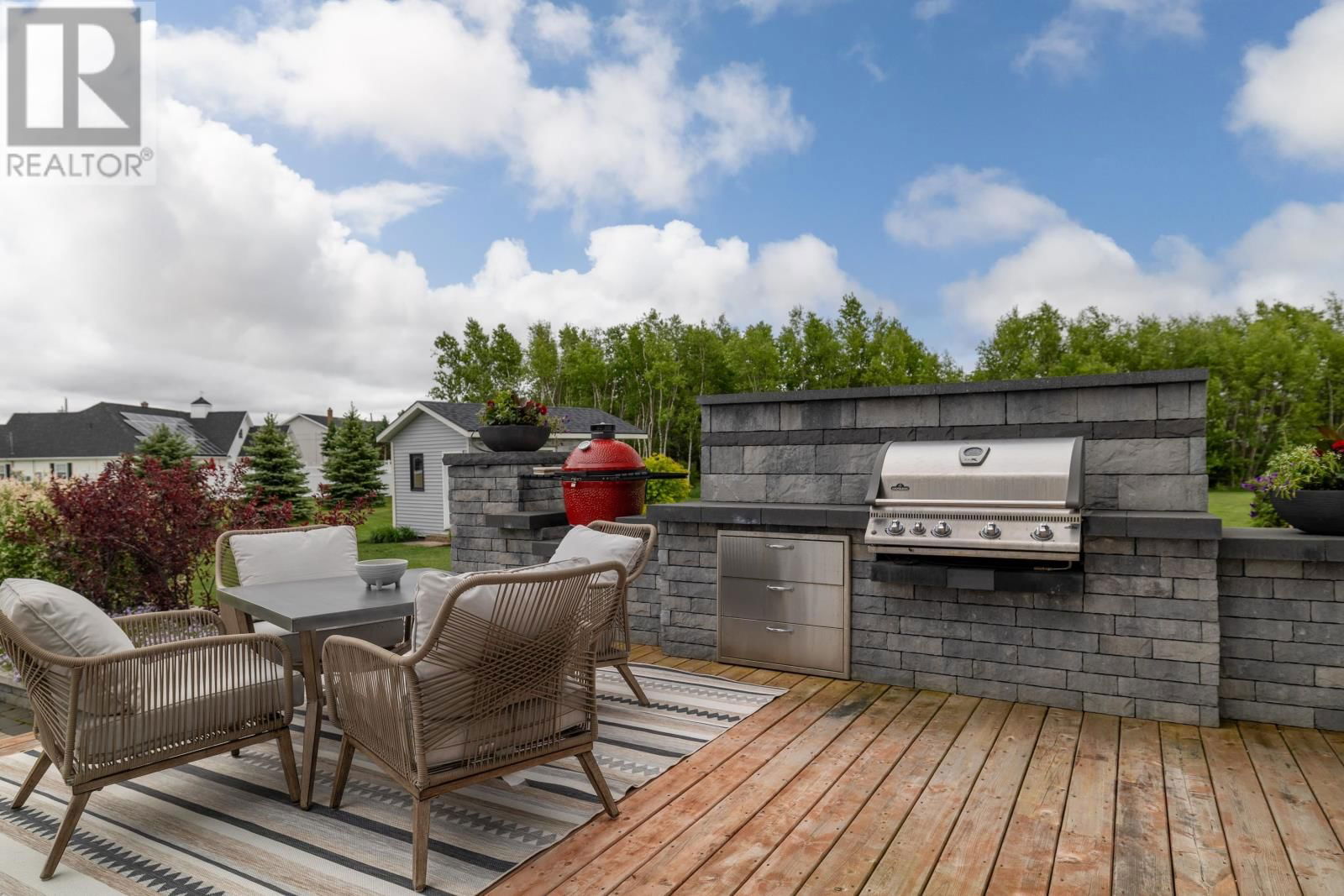 11 AVALON COURT Image 47