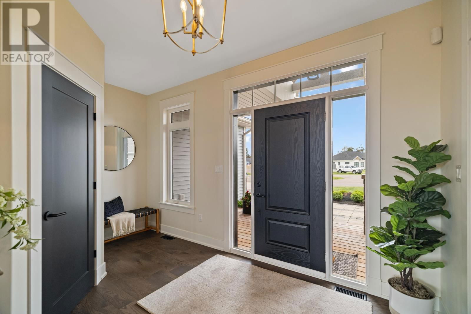 11 AVALON COURT Image 7