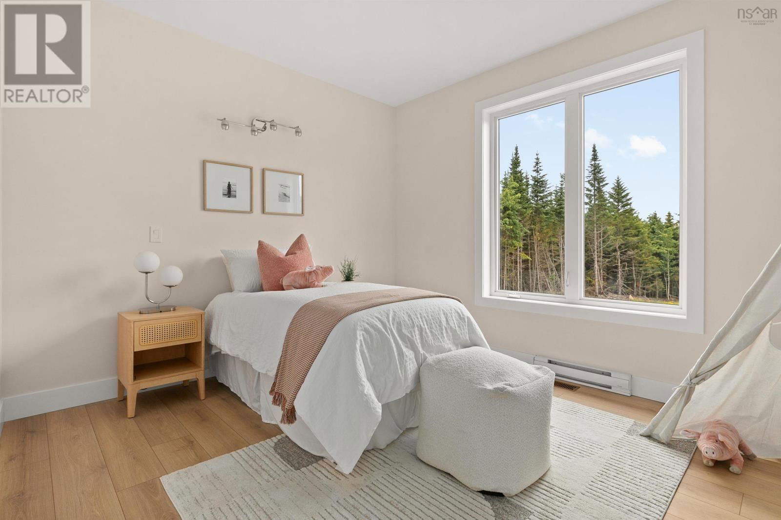414 CANOE CRESCENT Image 33