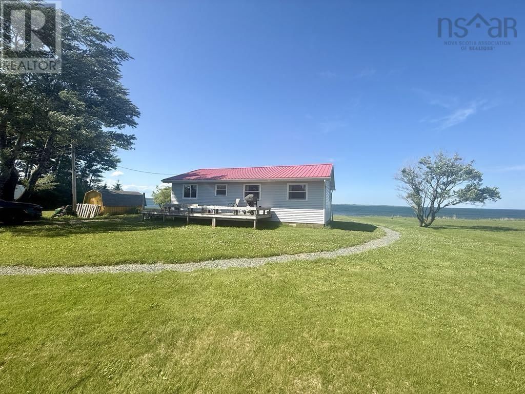 73 CHAMBERS LANE Image 14