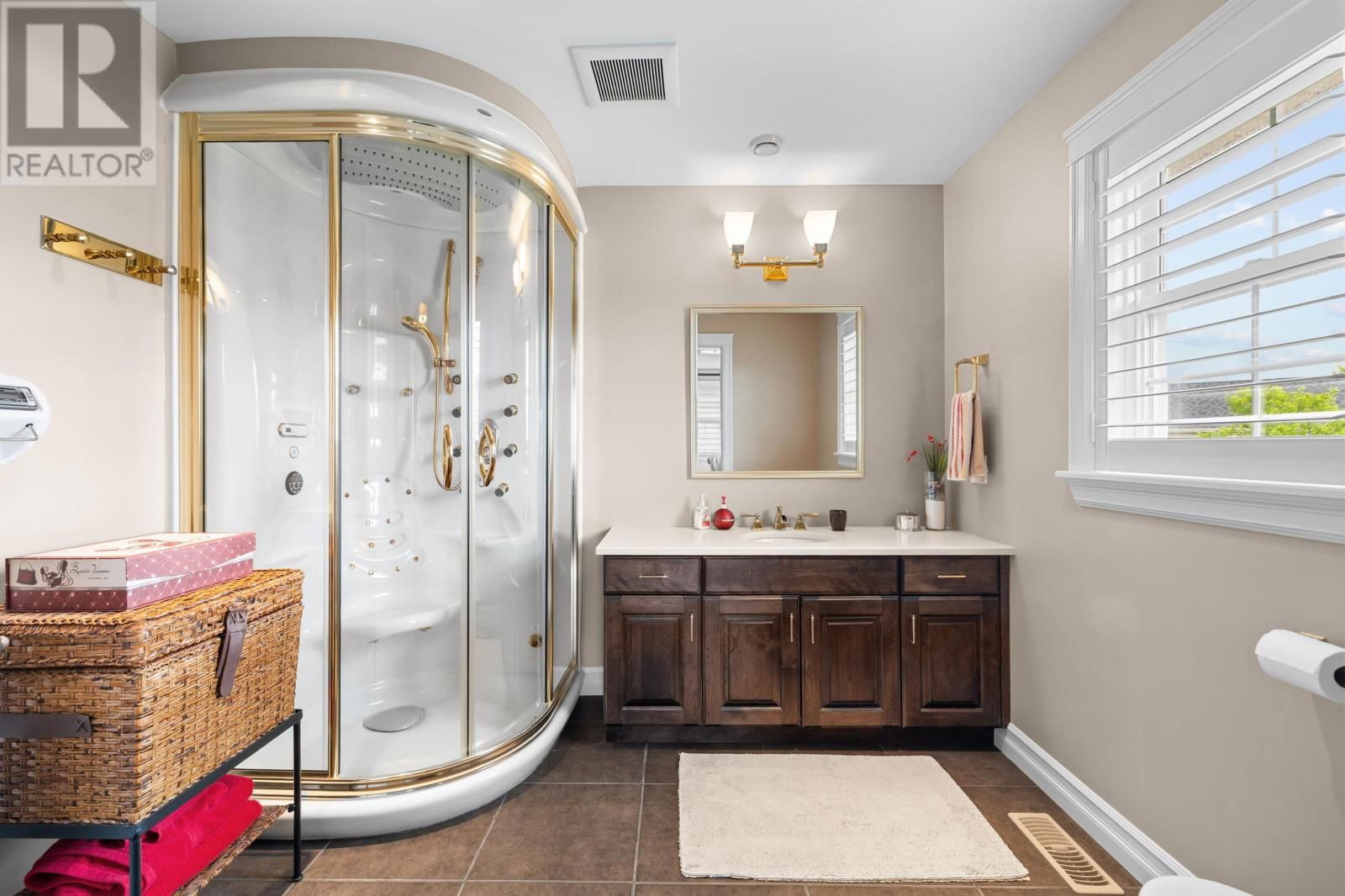 14 BRETHAVEN COURT Image 33