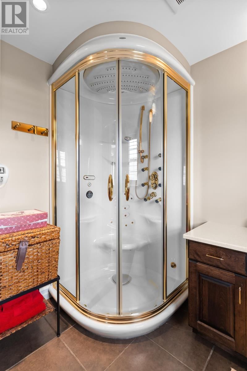 14 BRETHAVEN COURT Image 34