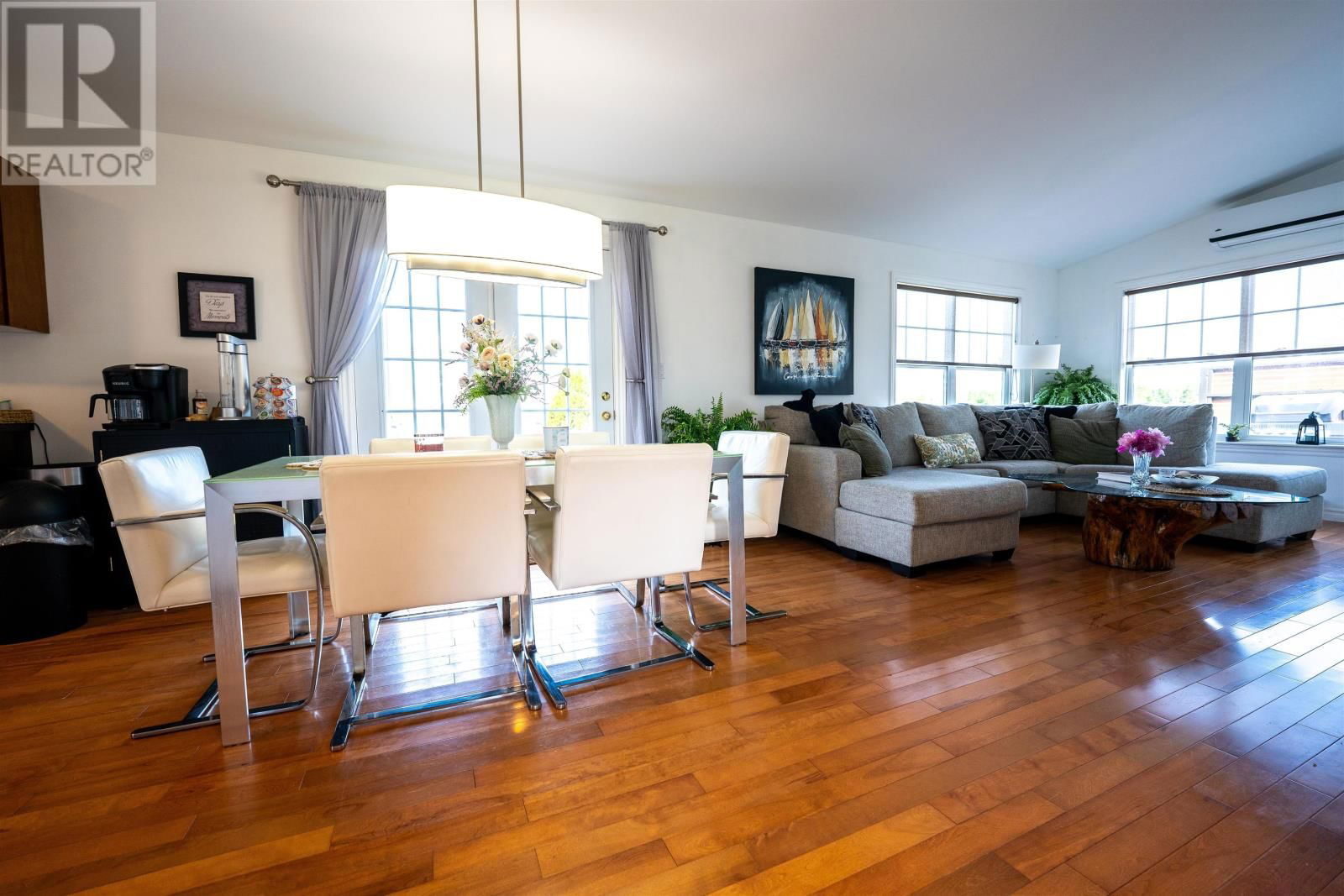 60 SEAWOOD DRIVE Image 11
