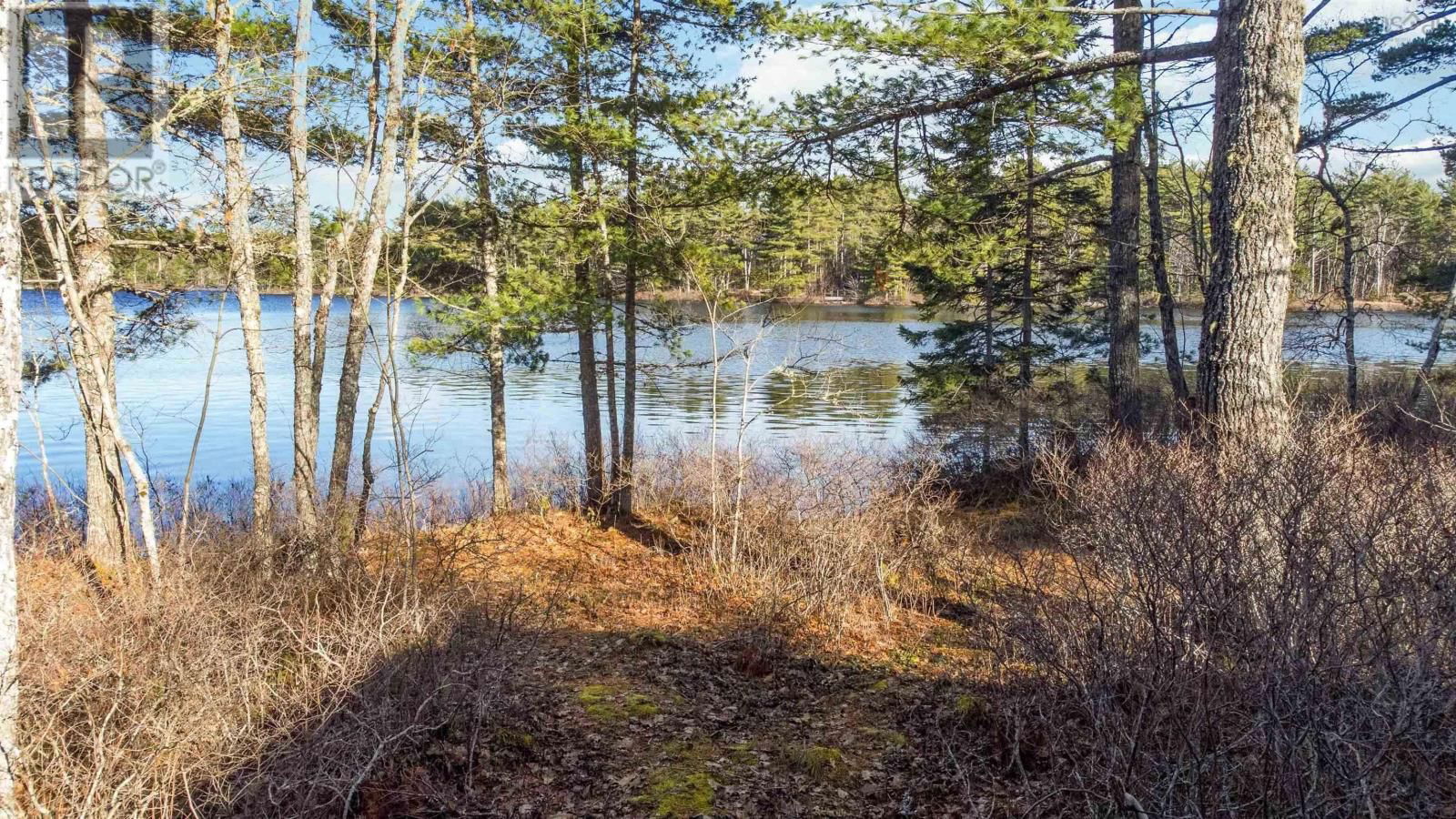 84 LADY SLIPPER ROAD Image 18
