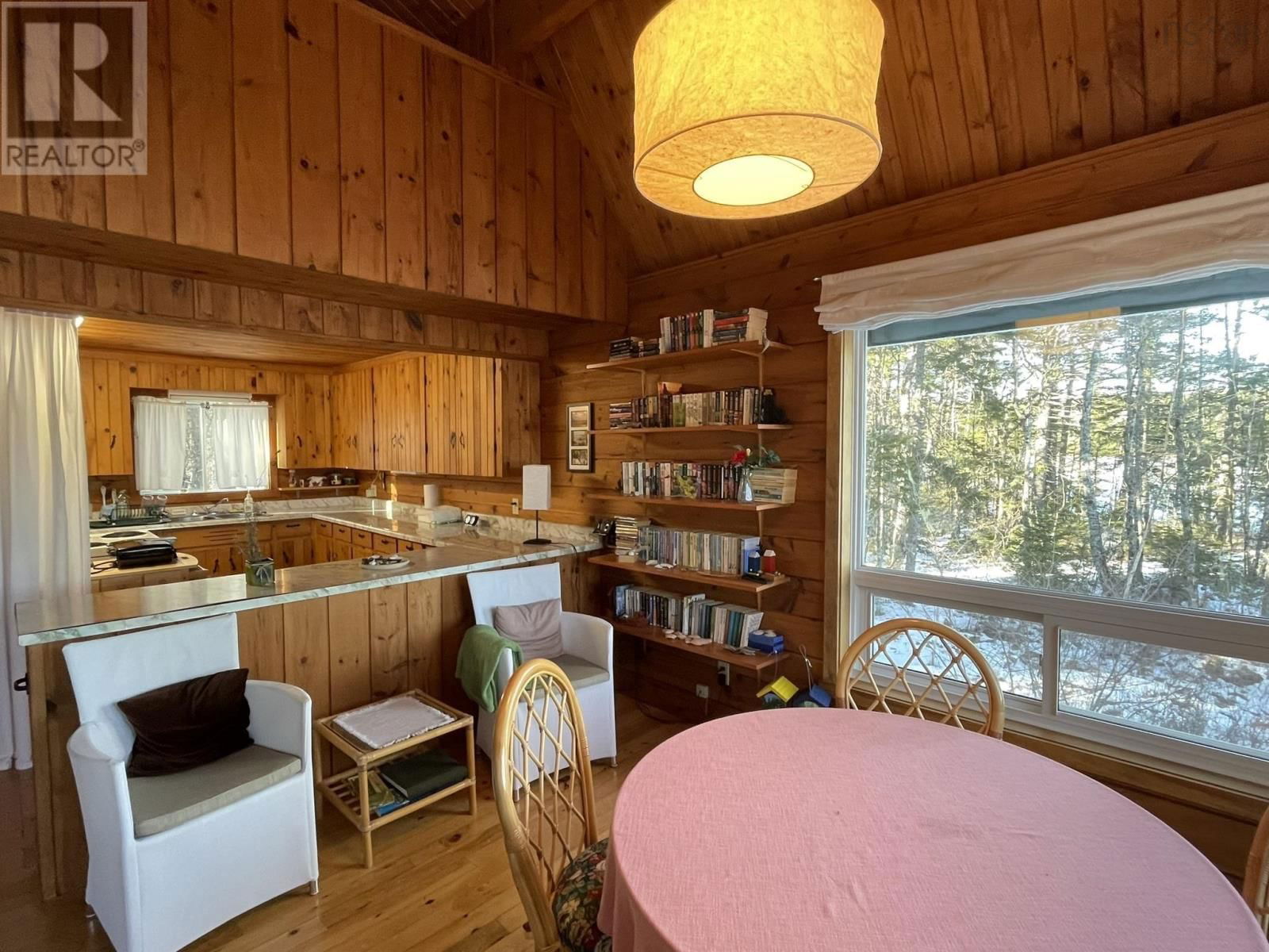 84 LADY SLIPPER ROAD Image 4