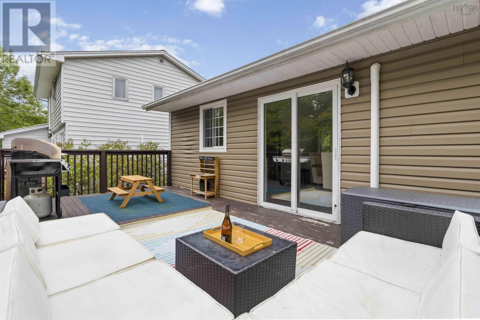 153 CAVALIER DRIVE Image 17