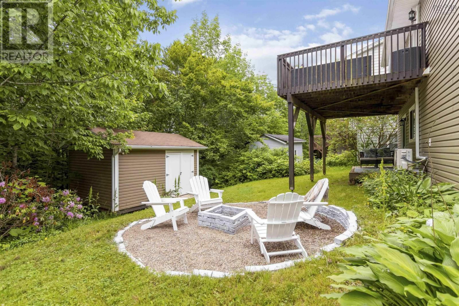 153 CAVALIER DRIVE Image 33