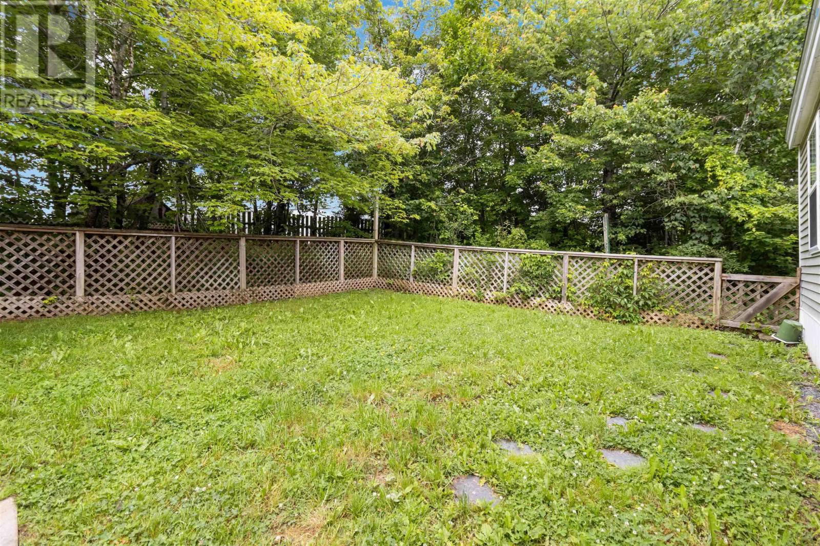 12 COLETON COURT Image 26