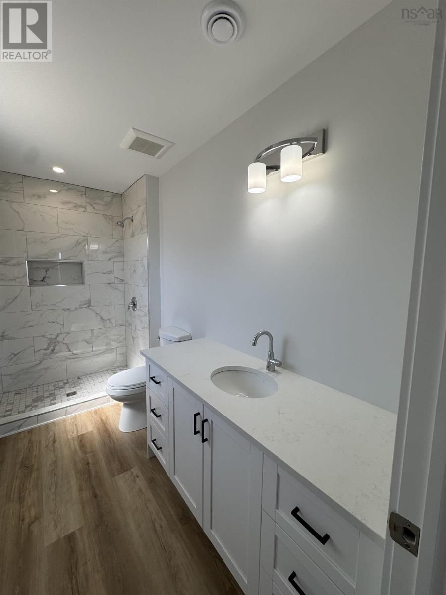 5 GOLDENROD COURT Image 18