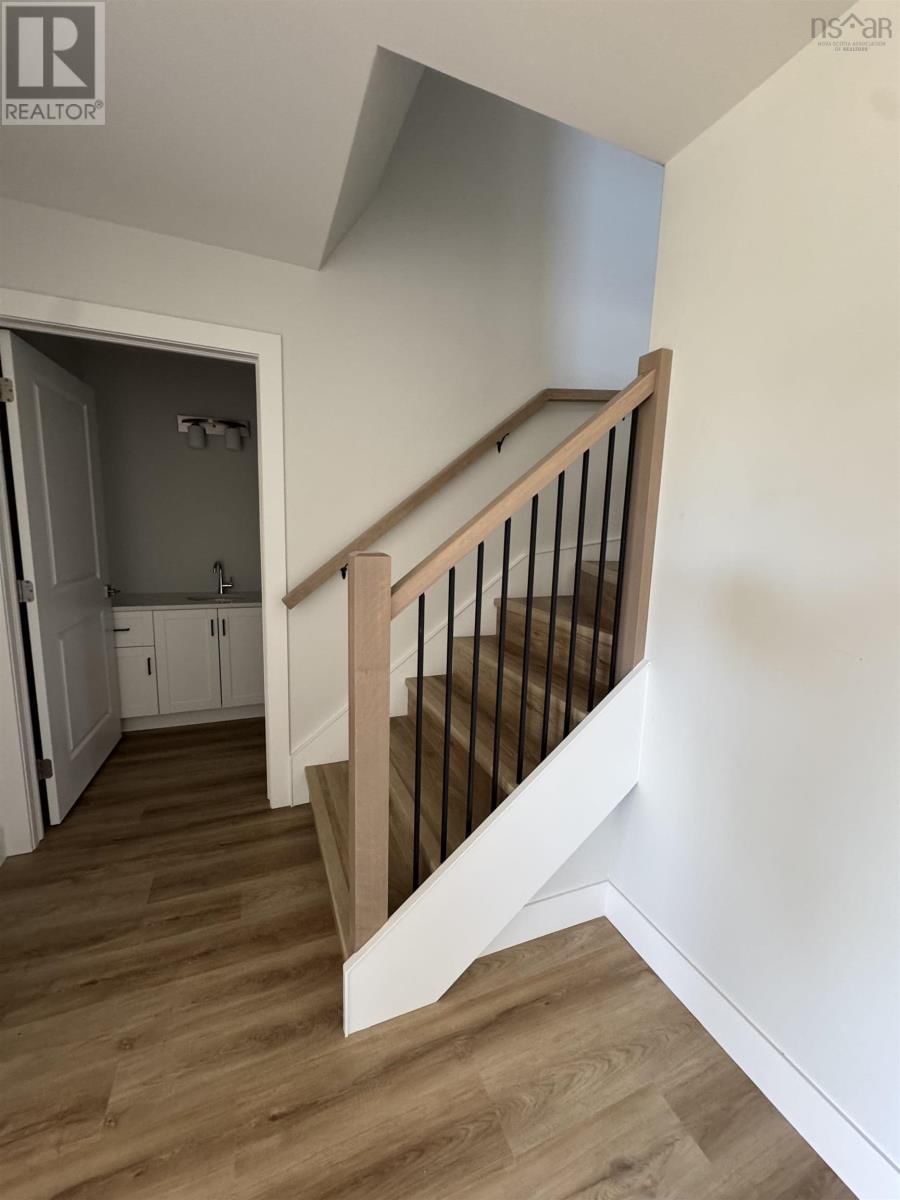 5 GOLDENROD COURT Image 26