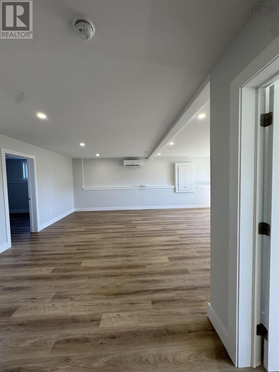 5 GOLDENROD COURT Image 27