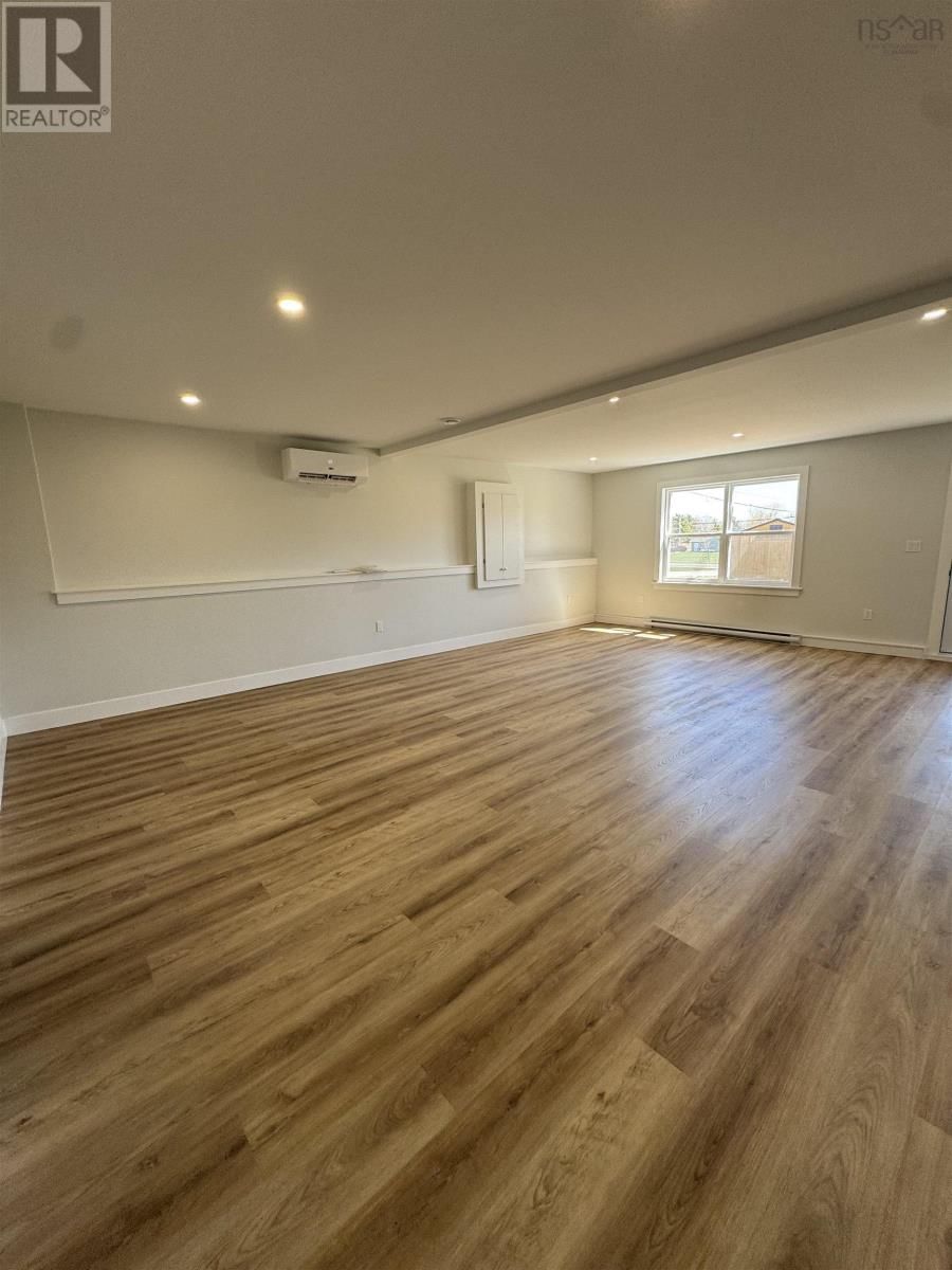 5 GOLDENROD COURT Image 28