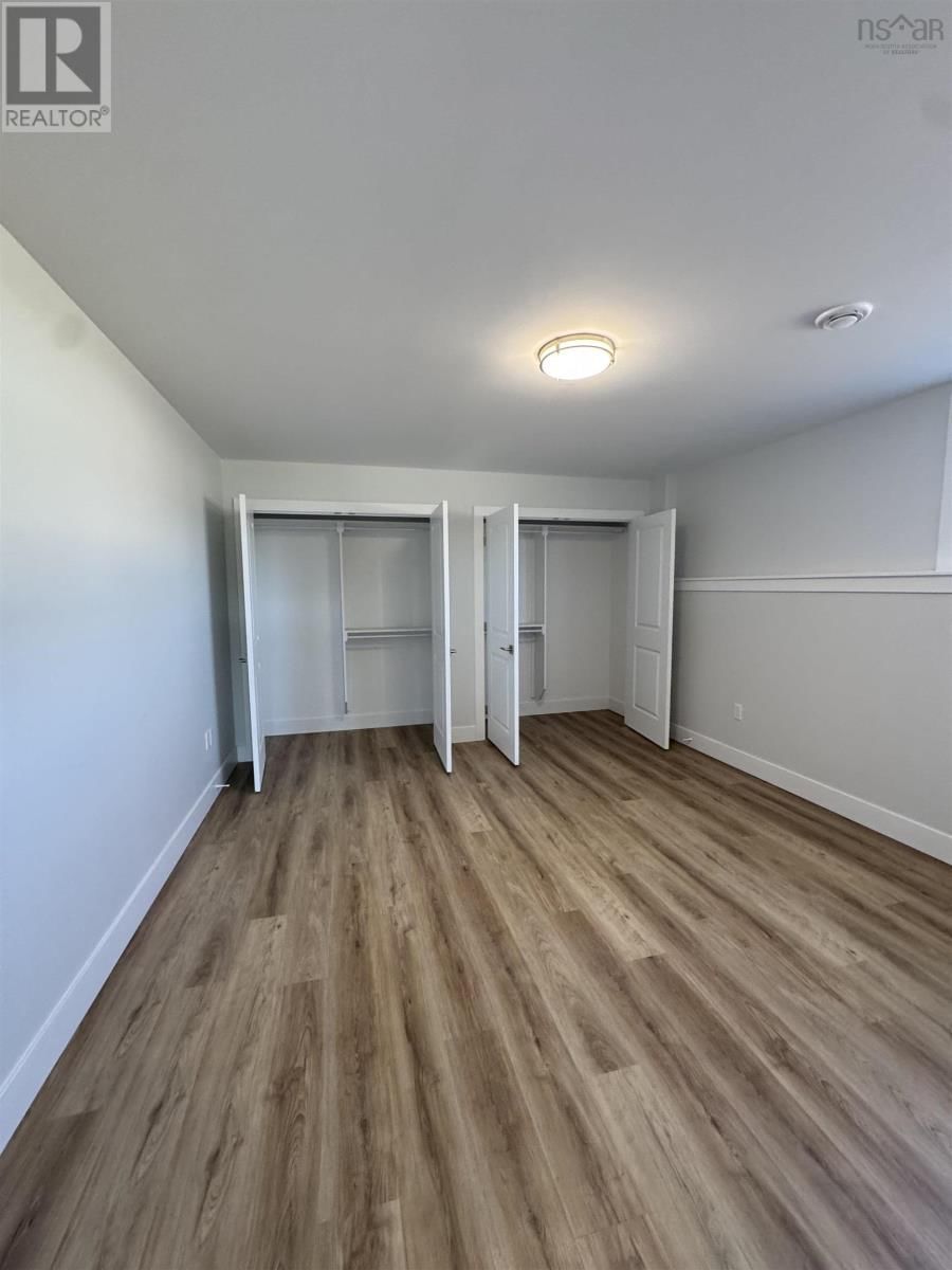 5 GOLDENROD COURT Image 34