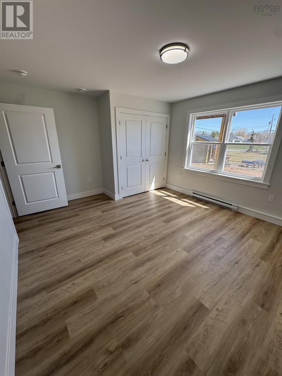 5 GOLDENROD COURT Image 37