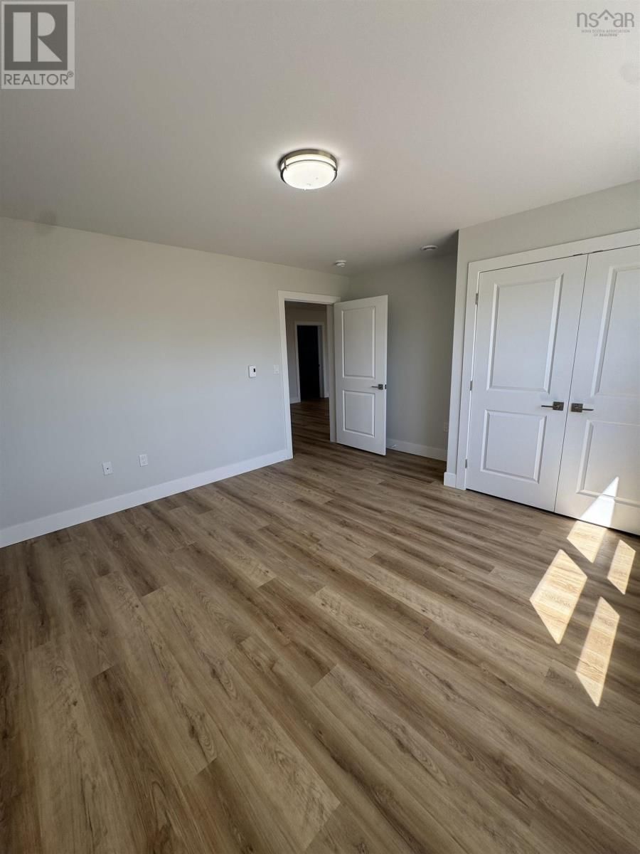 5 GOLDENROD COURT Image 38