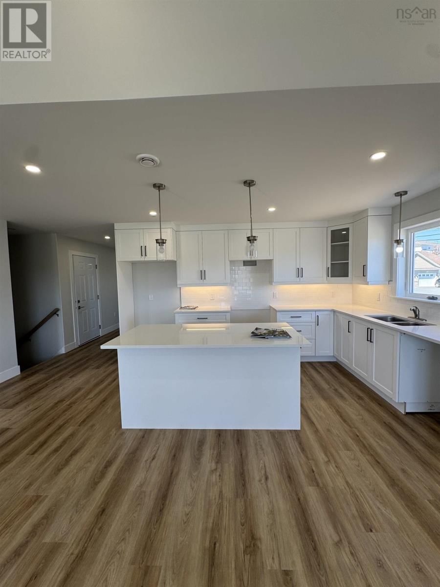 5 GOLDENROD COURT Image 5