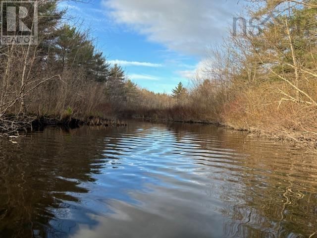 15 COTTAGE LANE Image 9