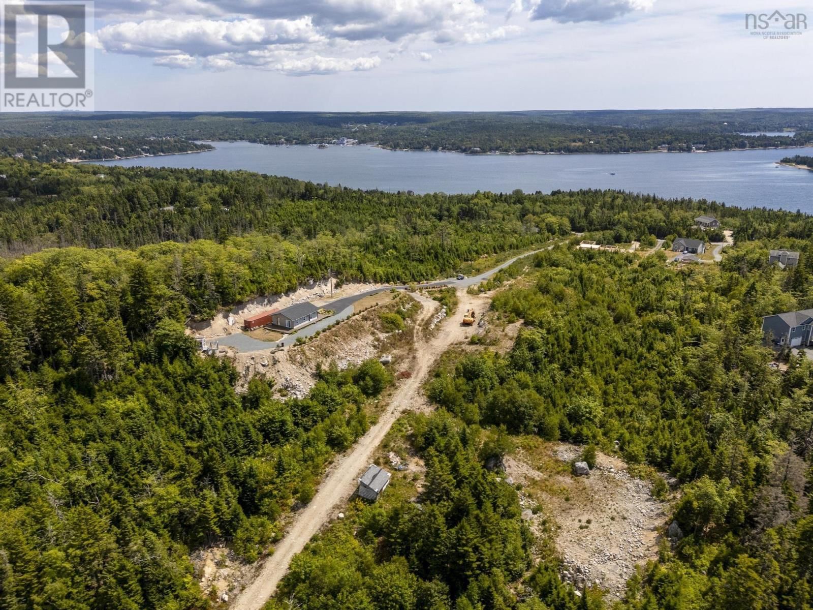 166 HILLSIDE DRIVE Image 3