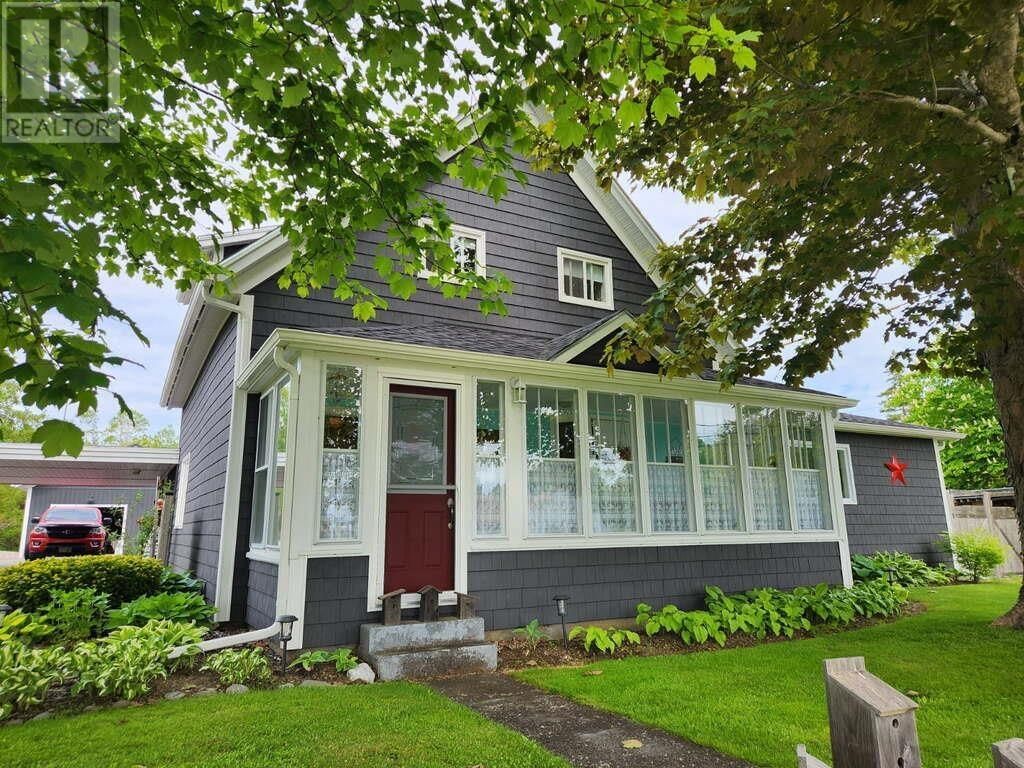 327 Brighton Road, Lockeport, Nova Scotia B0T 1L0