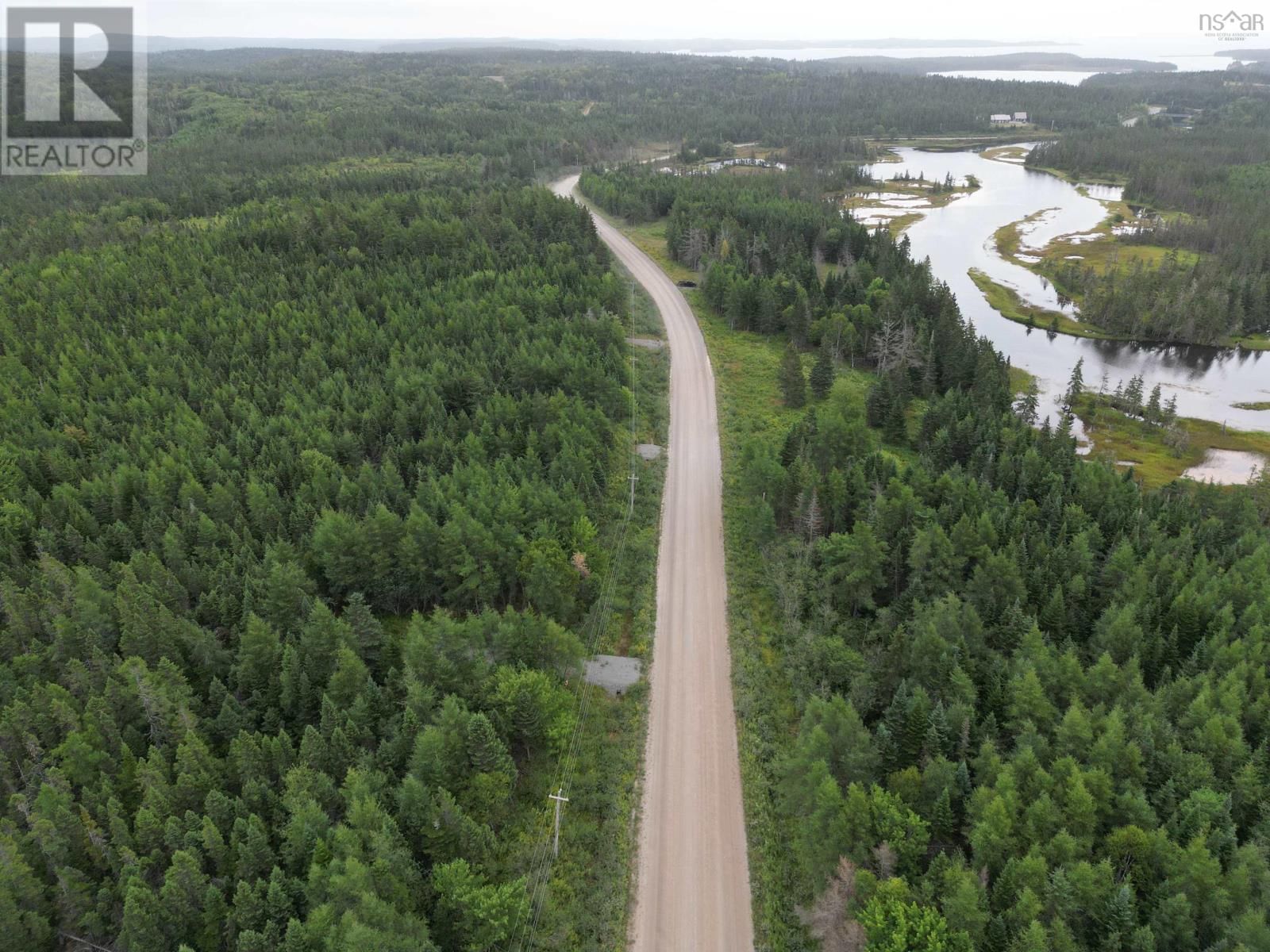 8 MOUNTAIN ROAD Image 10