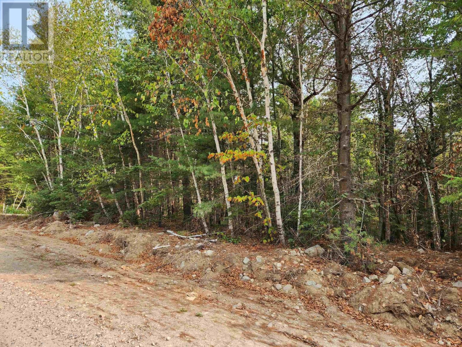69 Turner Point Crossover, Walden, Nova Scotia B0J 2E0