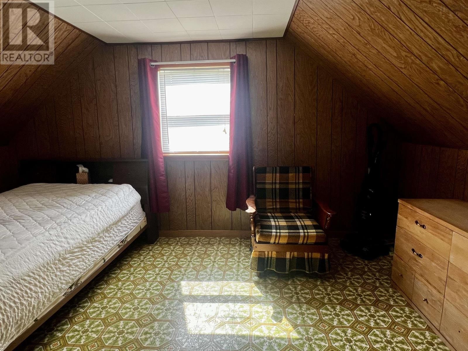 5320 HIGHWAY 6 Image 36