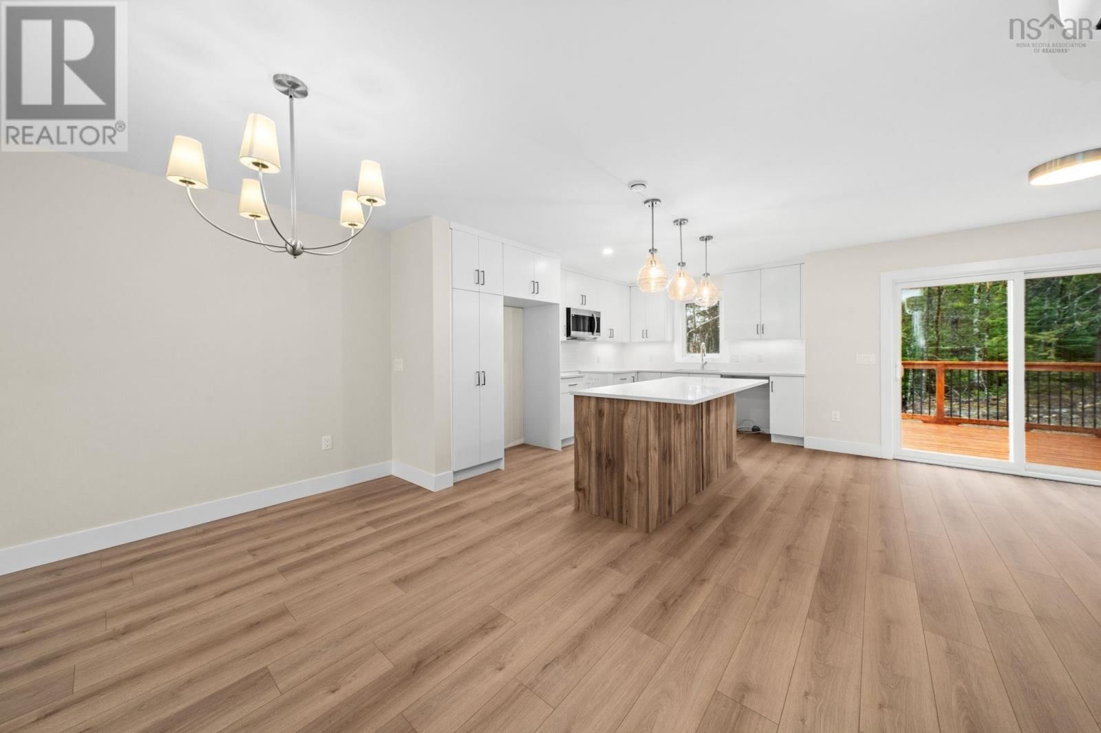 16 SIMONA DRIVE Image 11