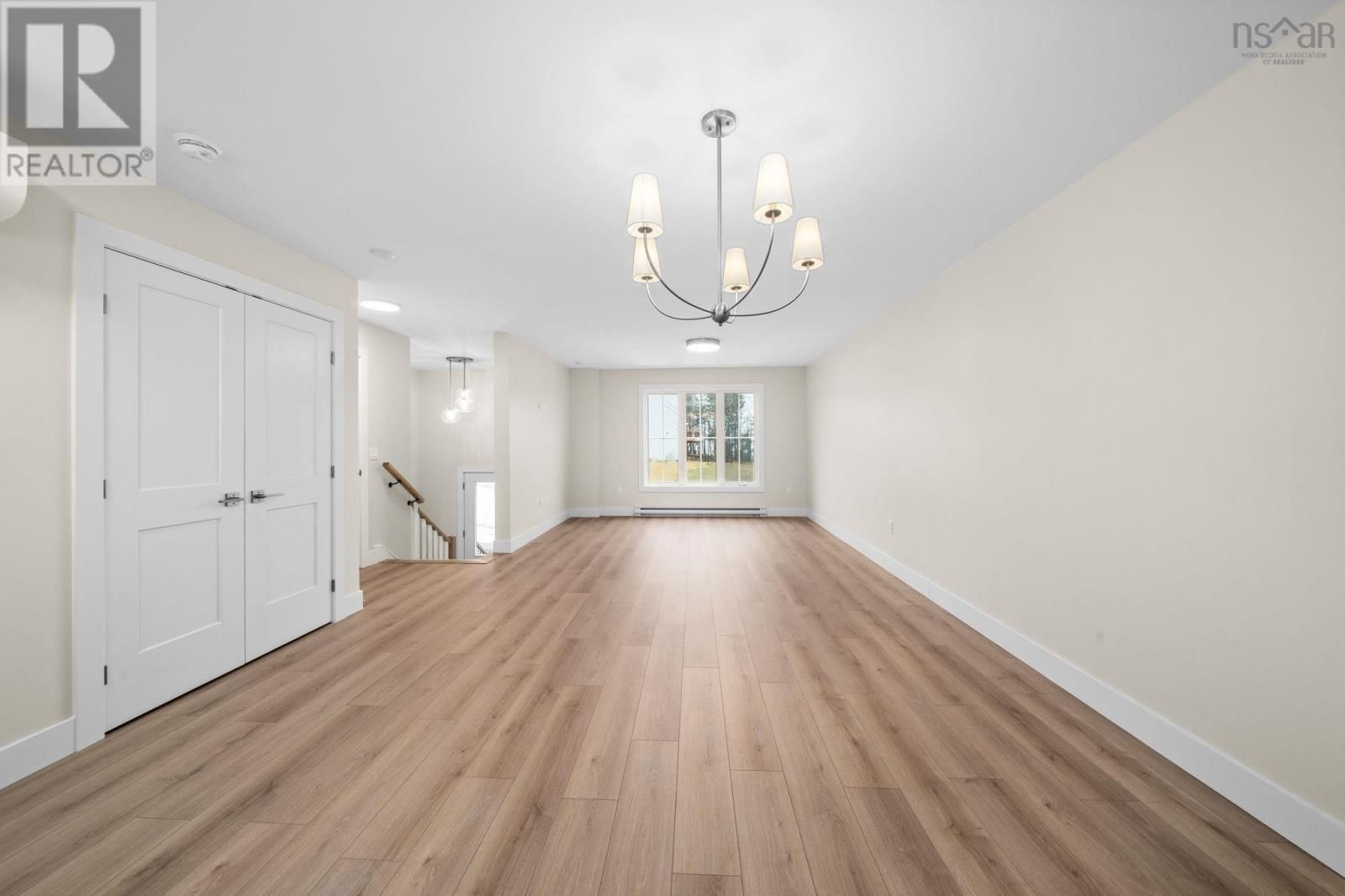 16 SIMONA DRIVE Image 13