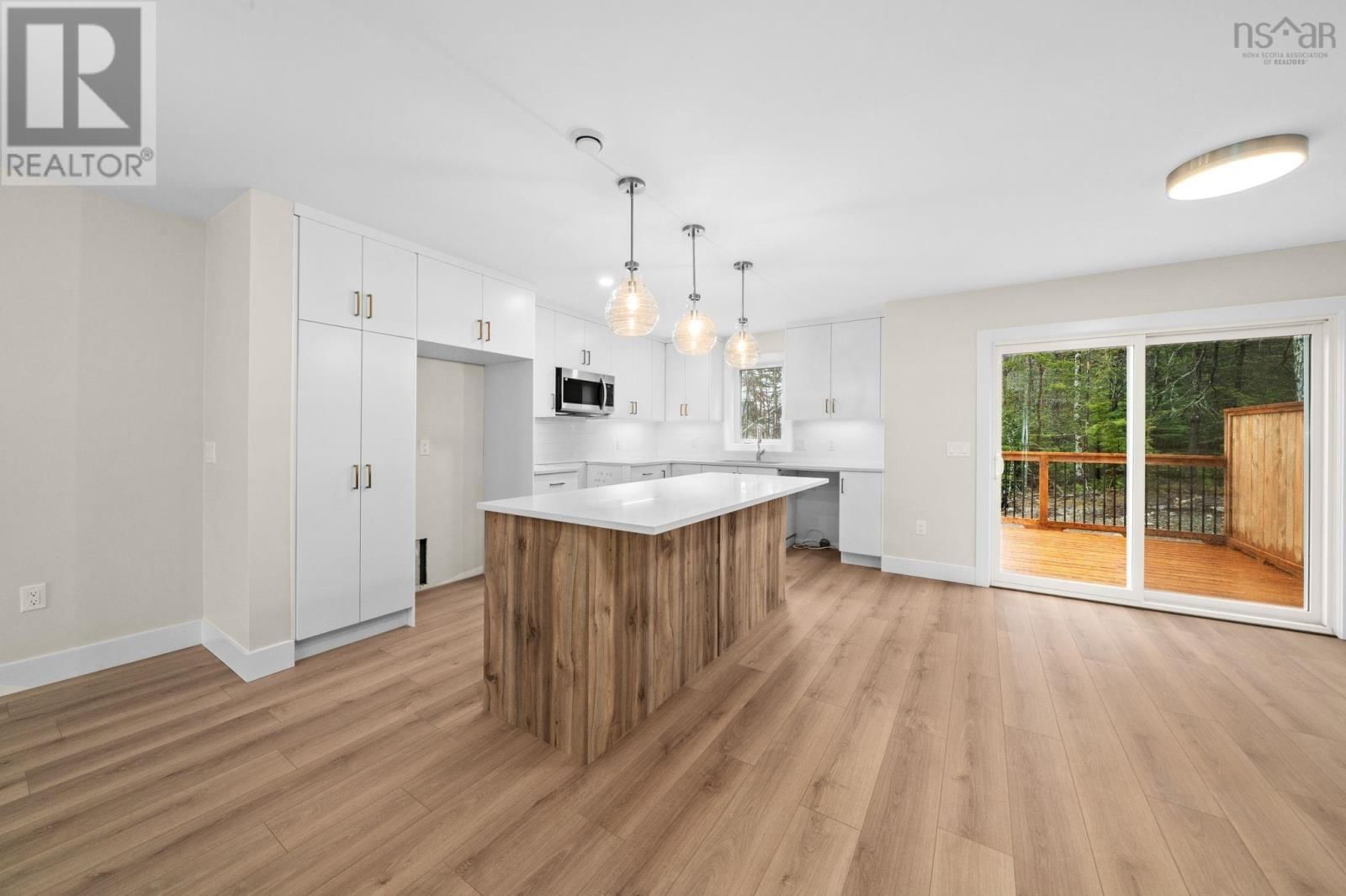 16 SIMONA DRIVE Image 14