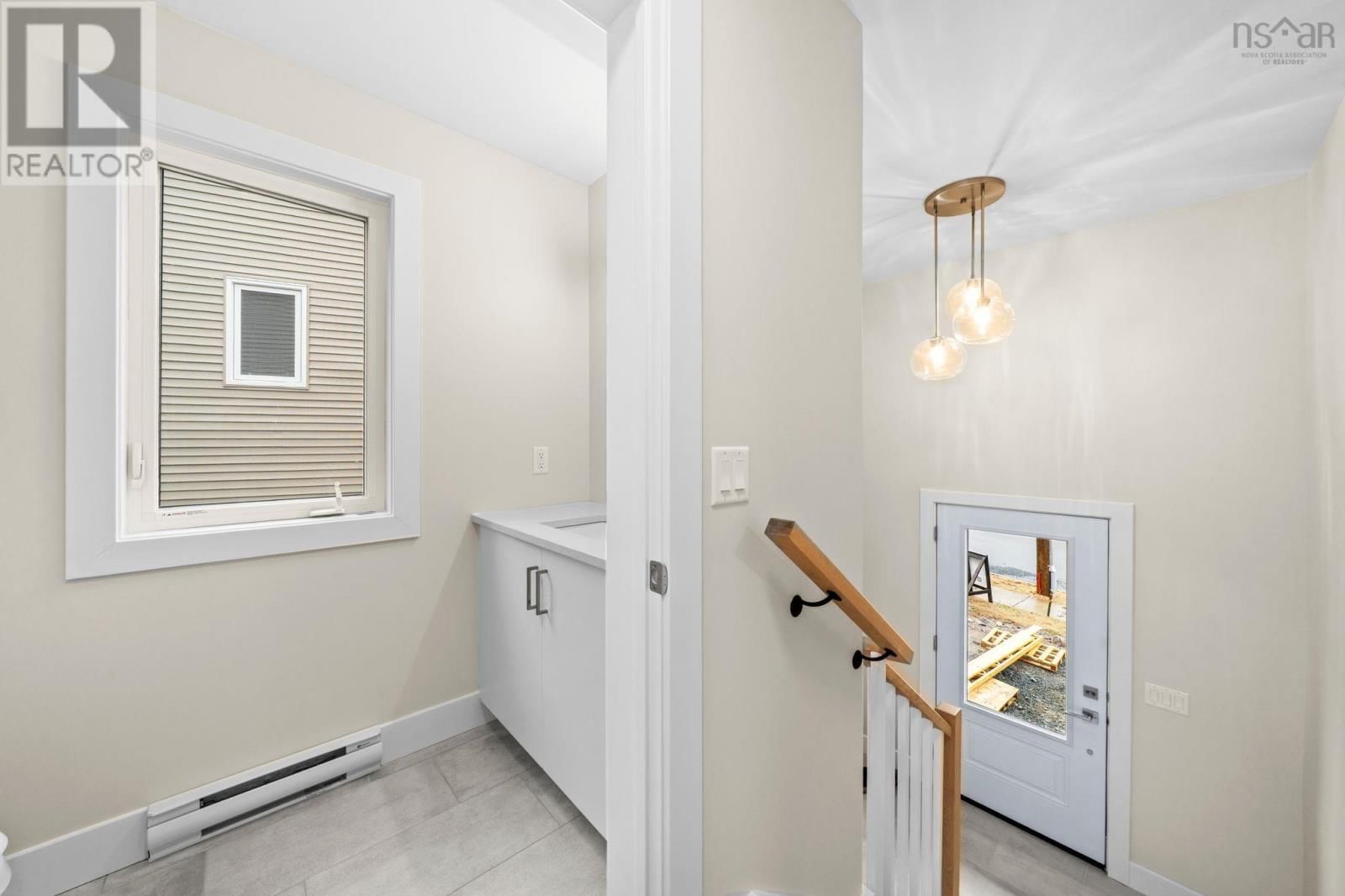 16 SIMONA DRIVE Image 25