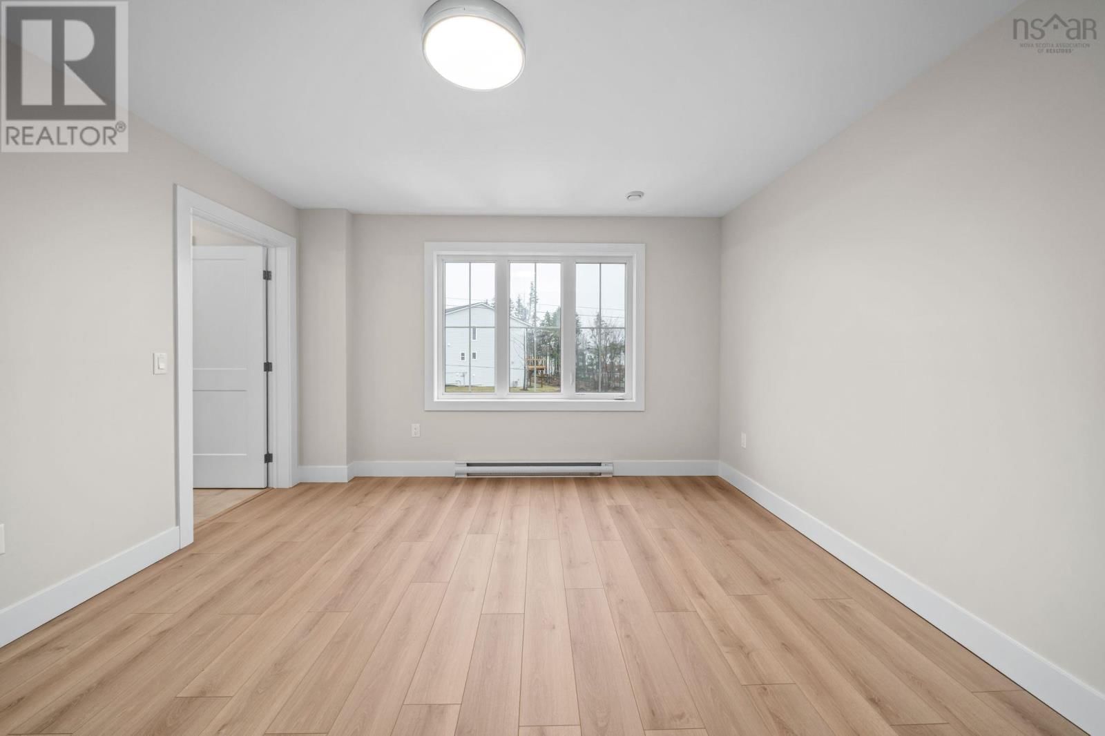 16 SIMONA DRIVE Image 28