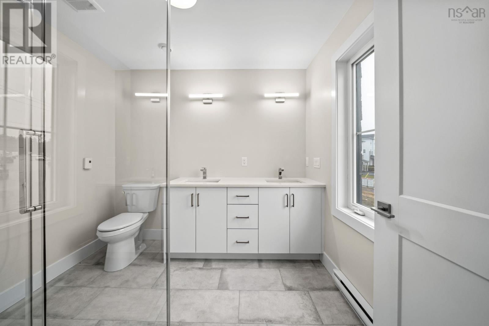 16 SIMONA DRIVE Image 30