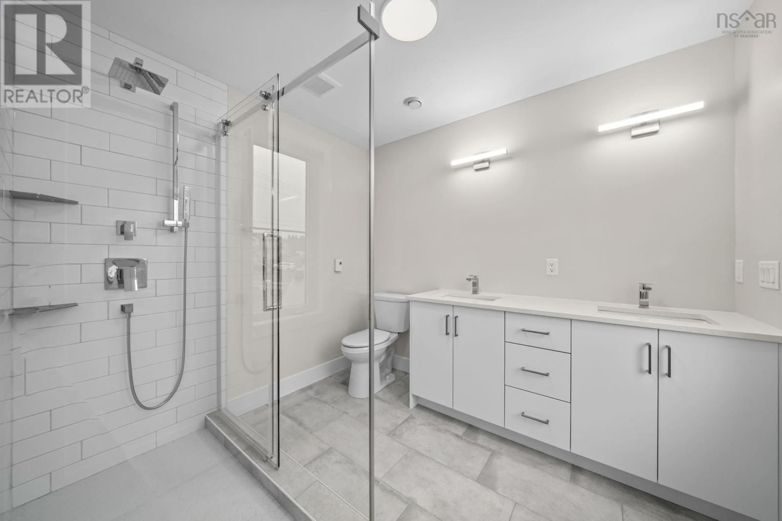 16 SIMONA DRIVE Image 31