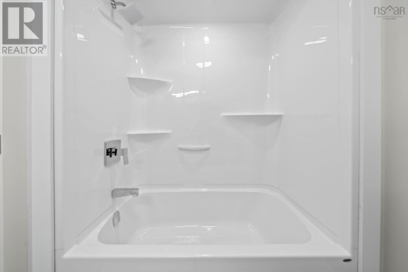 16 SIMONA DRIVE Image 39