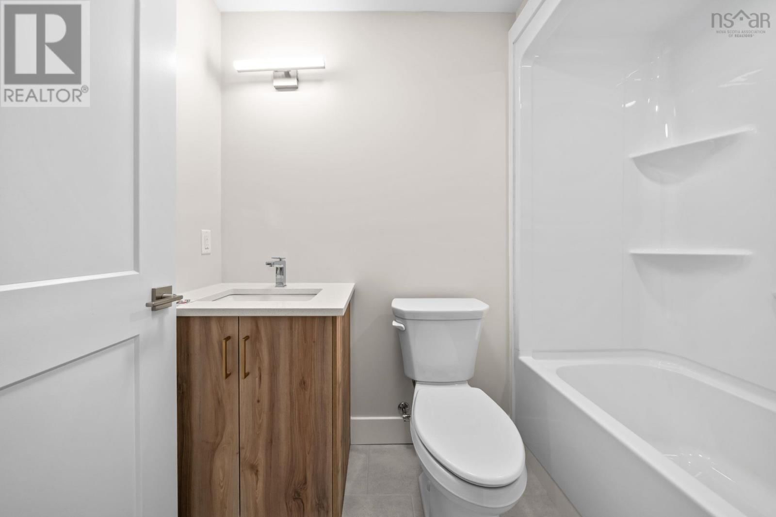 16 SIMONA DRIVE Image 43