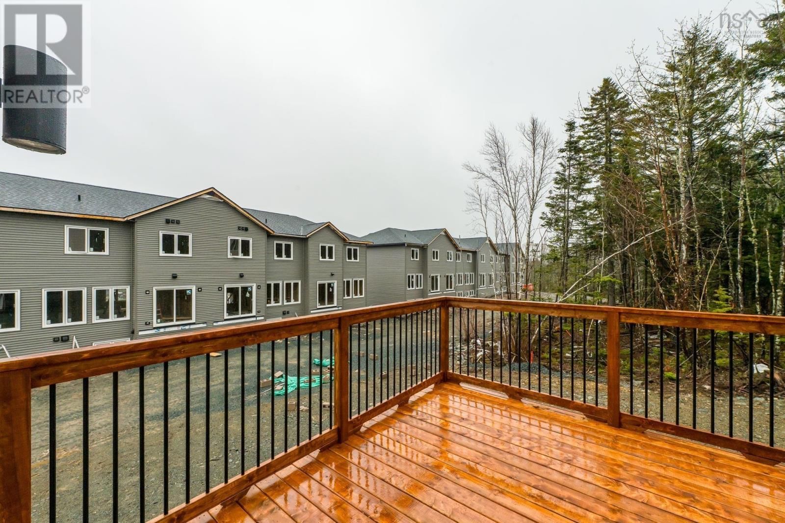 16 SIMONA DRIVE Image 47