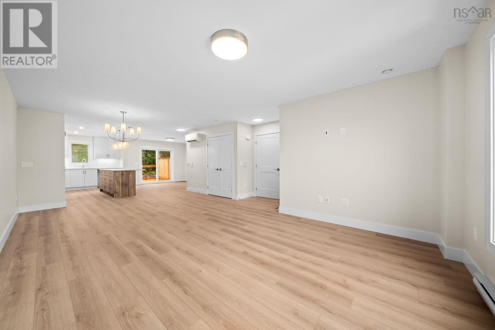 16 SIMONA DRIVE Image 9