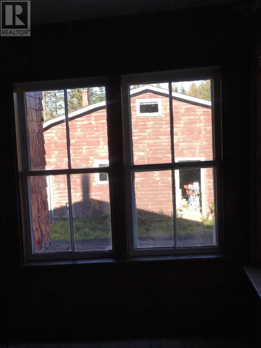 1945 ITALY CROSS ROAD Image 22