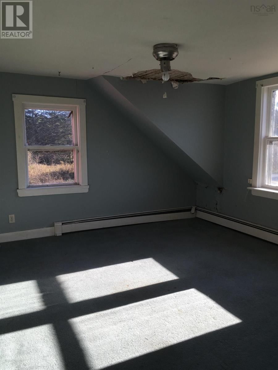 1945 ITALY CROSS ROAD Image 27