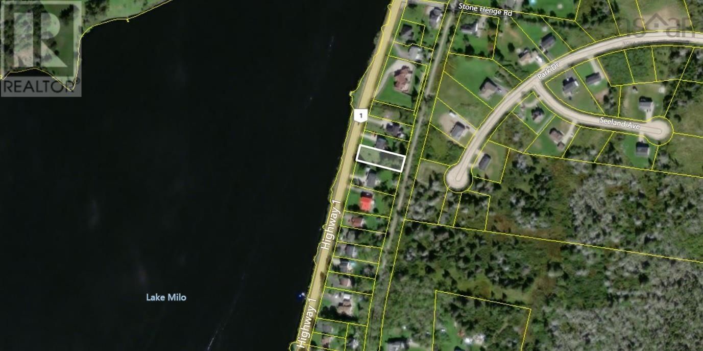 Lot Highway 1, Dayton, Nova Scotia B5A 4A5