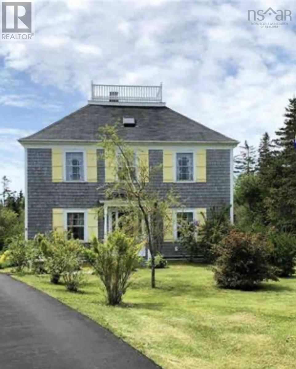 2133 Highway 3, Barrington, Nova Scotia B0W 1E0